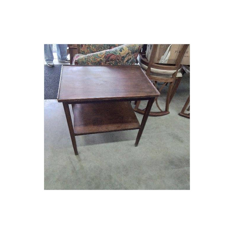 TABLE DAPPOINT 
