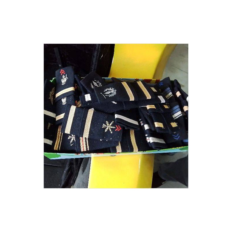 EPAULETTES L’UNITÉ 