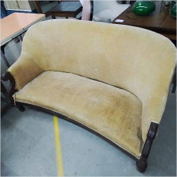 BANQUETTE JAUNE A RESTAURER