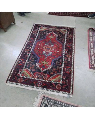 TAPIS ROUGE FRANGES COURTES