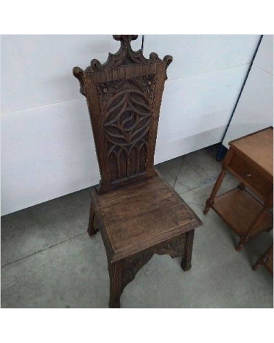 CHAISE STYLE GOTHIQUE