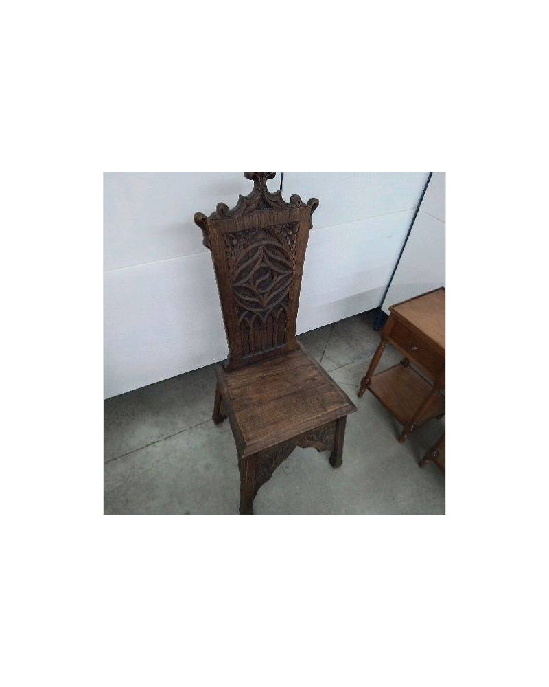 CHAISE STYLE GOTHIQUE