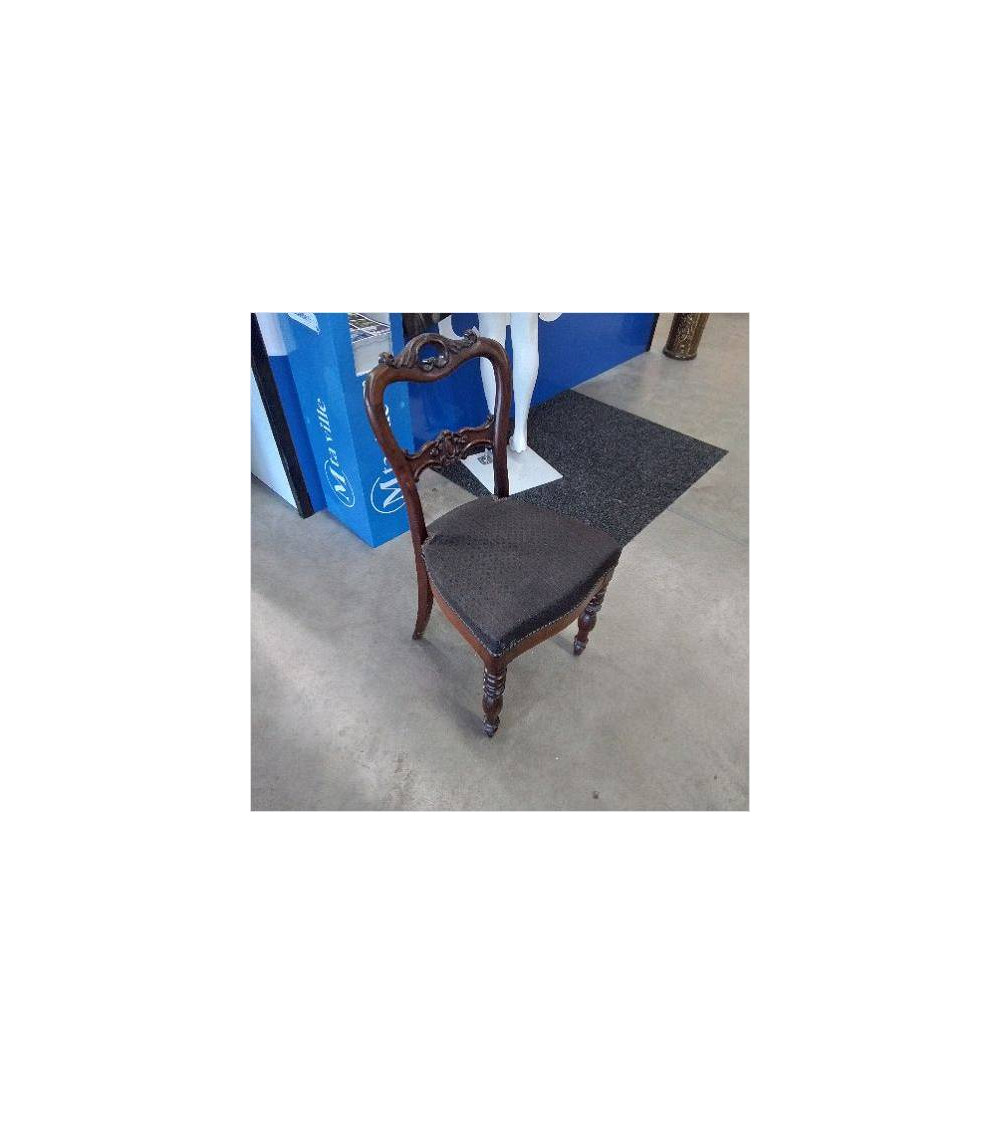 CHAISE TAPISSÉE EN ACAJOU 