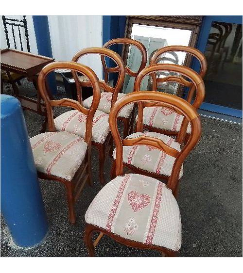 6 CHAISES STYLE LOUIS...
