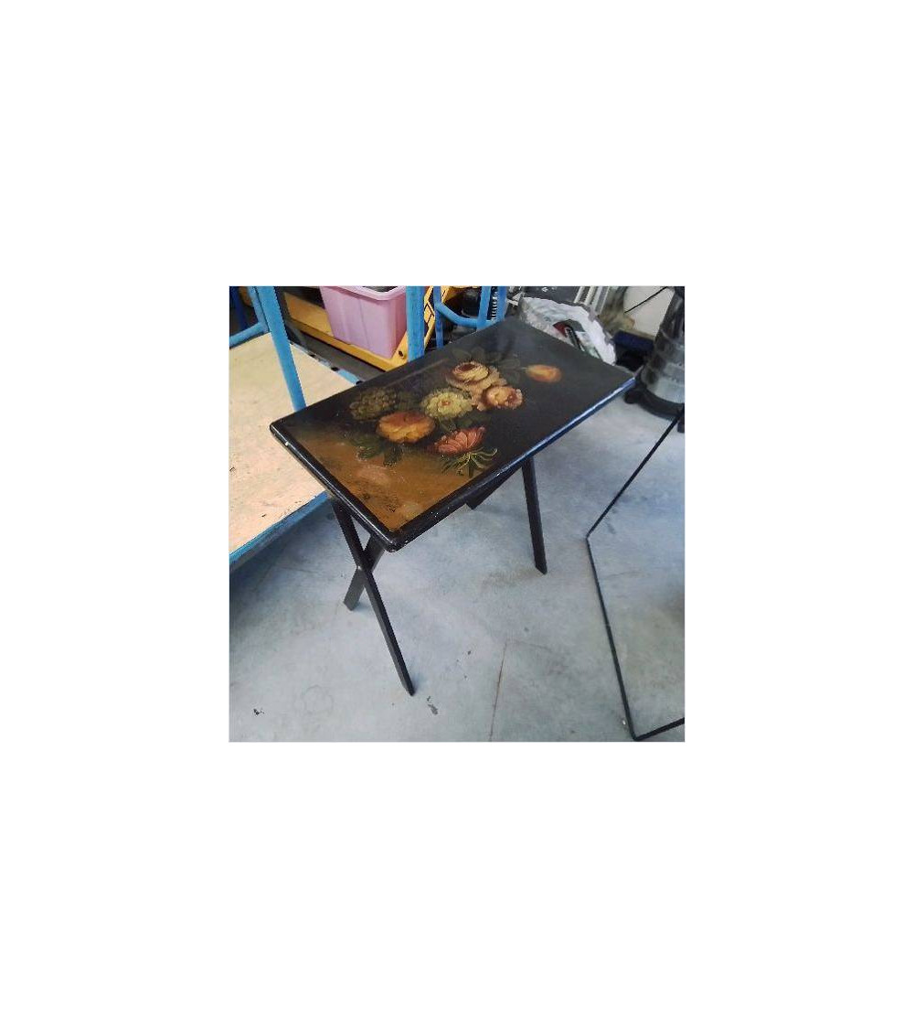 TABLE D’APPOINT LAQUÉE