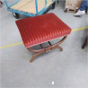 REPOSE PIEDS TISSU ROUGE
