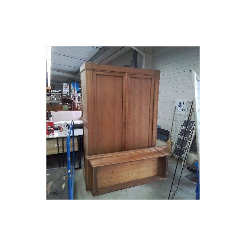 ARMOIRE LOUIS PHILIPPE  EN CHENE 
