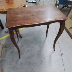 TABLE D’APPOINT 