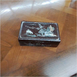 BOITE ASIATIQUE INSERTS NACRE
