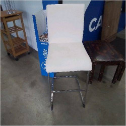 TABOURET DE BAR BLANC 