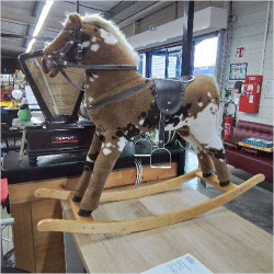CHEVAL A BASCULE 
