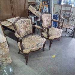 PAIRE DE FAUTEUILS 