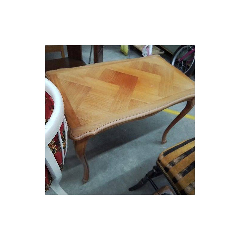 TABLE BASSE