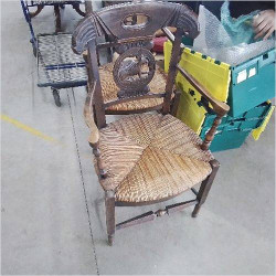 FAUTEUIL PAILLÉ SCULPTÉ 