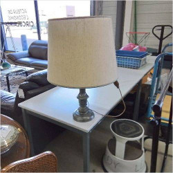 LAMPE PIED METAL