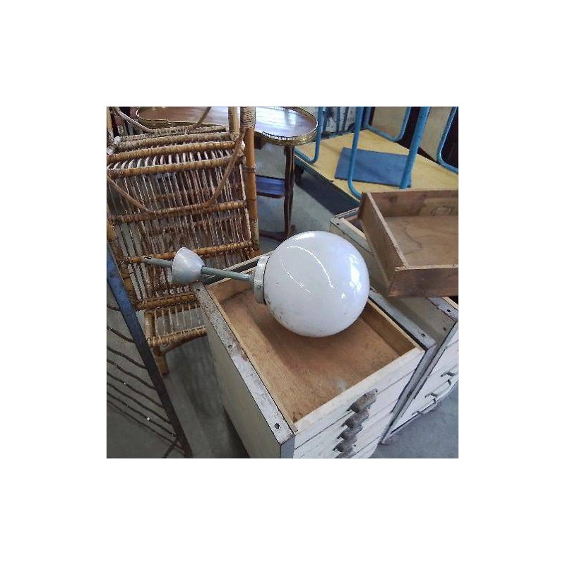LUMINAIRE BOULE 