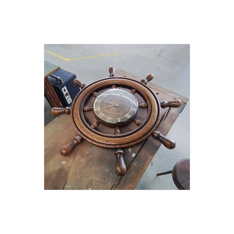 GOUVERNAIL HORLOGE