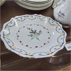 ASSIETTE ANCIENNE DECO