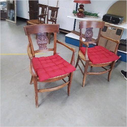 PAIRE DE FAUTEUILS PAILLÉS...