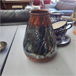 VASE DECOR OPALESCENT