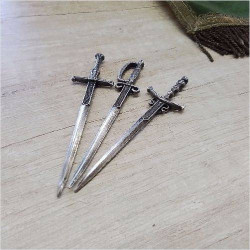 LOT DE 3 ÉPÉES MINIATURES