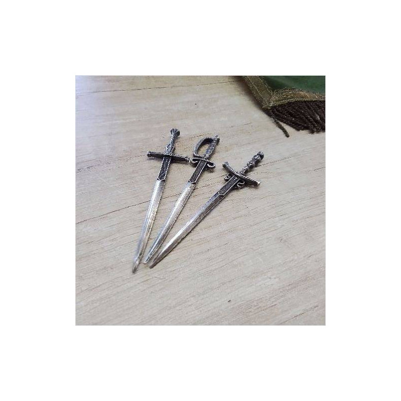 LOT DE 3 ÉPÉES MINIATURES