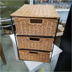 PETIT MEUBLE ROTIN 3 TIROIRS