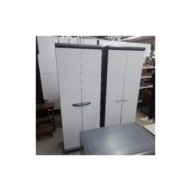 ARMOIRE 2 PORTES PLASTIQUE 