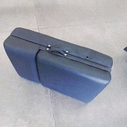 TABLE DE MASSAGE PLIABLE ET PORTABLE