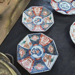 PAIRES ASSIETTES DECO IMARI