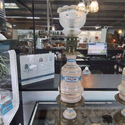 LAMPE A PETROLE 