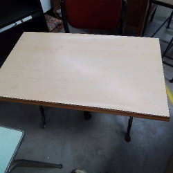 TABLE BISTROT