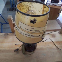 LAMPE DE CHEVET