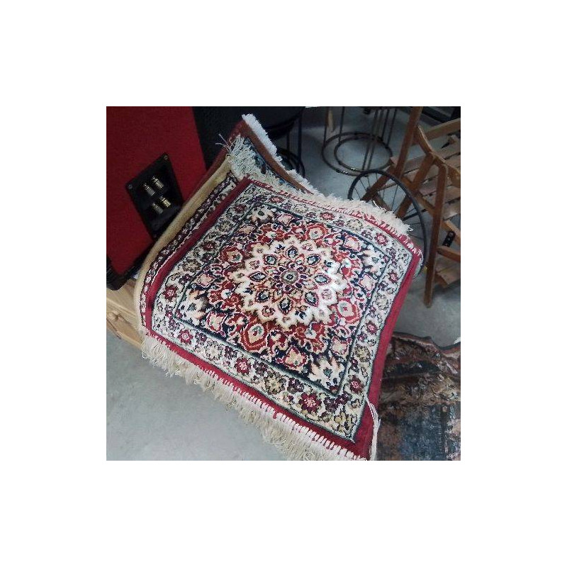 PETIT TAPIS 