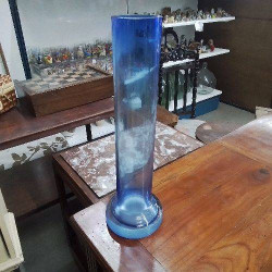 VASE BLEU