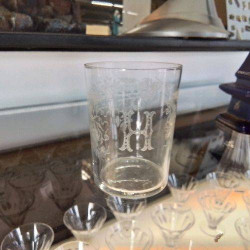 VERRE MONOGRAMME H