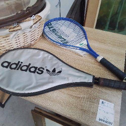 RAQUETTE DE TENNIS
