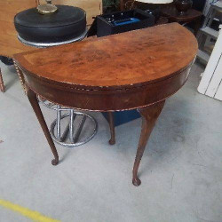 CONSOLE / TABLE DE JEU DEMI...