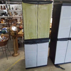 PETITE ARMOIRE PLASTIQUE 