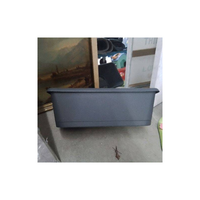 JARDINIÈRE PLASTIQUE GRIS