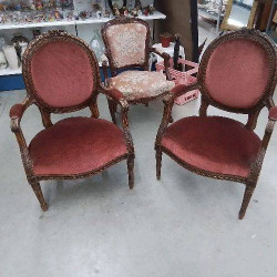PAIRE DE FAUTEUILS...
