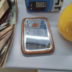 PETIT MIROIR