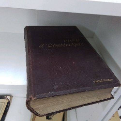 LIVRE PRECIS D’OBSTETRIQUE