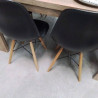 LOT 6 CHAISES NOIRES PLASTIQUES PIEDS BOIS