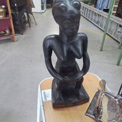 STATUE AFRICAINE 