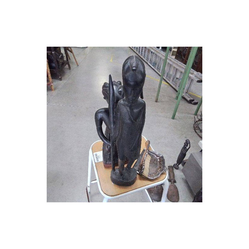 STATUE AFRICAINE ÉBÈNE 