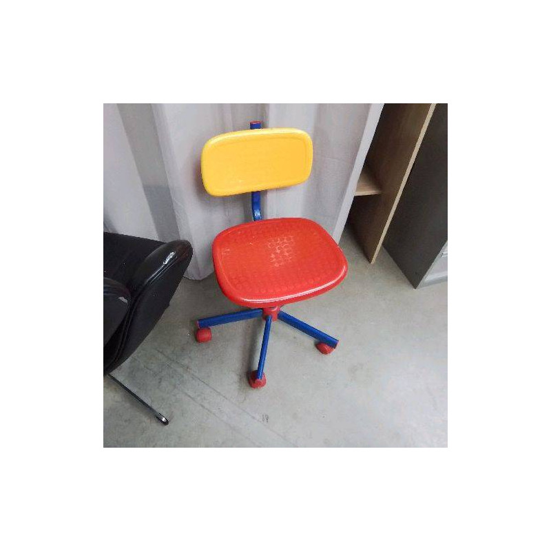 CHAISE DE BUREAU STYLE MEMPHIS