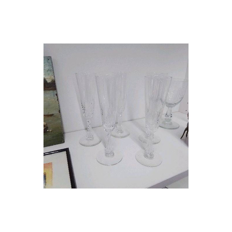 5 FLUTES EN CRISTAL 