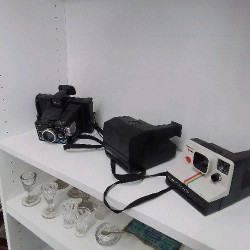 POLAROID 