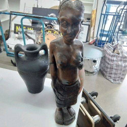 STATUE AFRICAINE 